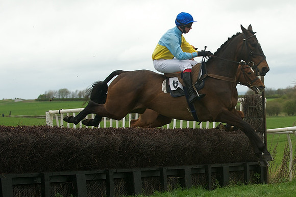 Race 2 - Confined 39