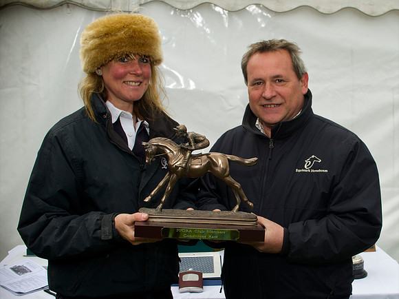 Kimblewick Point to Point at Kingston Blount Racecourse on Saturday 12th April 2014