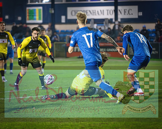 Chippenham Town 2 v Chesham Utd 0 (74 of 320)