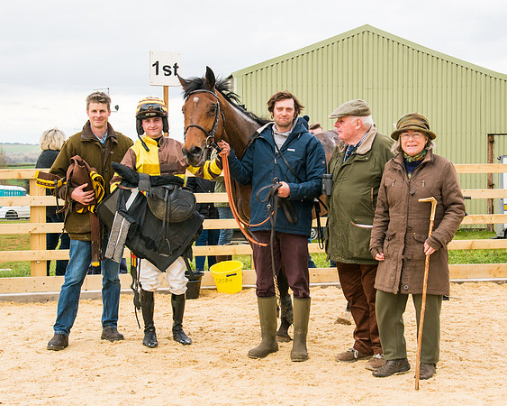 Race 6 - 6 year old and over Maiden 2m4f (48 of 62)