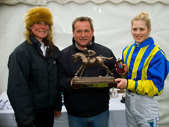 Kimblewick Point to Point at Kingston Blount Racecourse on Saturday 12th April 2014