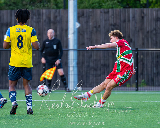 Windsor v Langley (102 of 235)