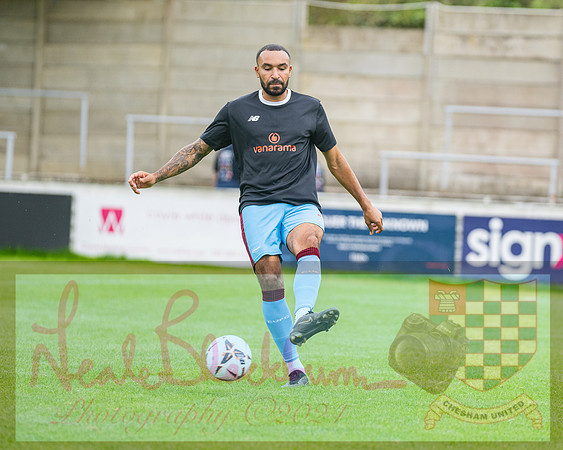Cheshasm Utd 3 Aveley 2 (52 of 460)