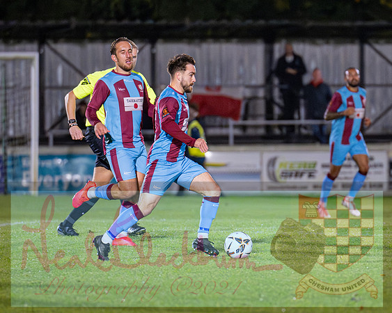 Chesham Utd 3 v 1 Chippenham Town (91 of 416)