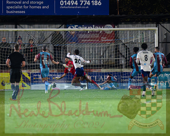 Chesham 2 Hampton and Richmond Borough 1 (40 of 401)