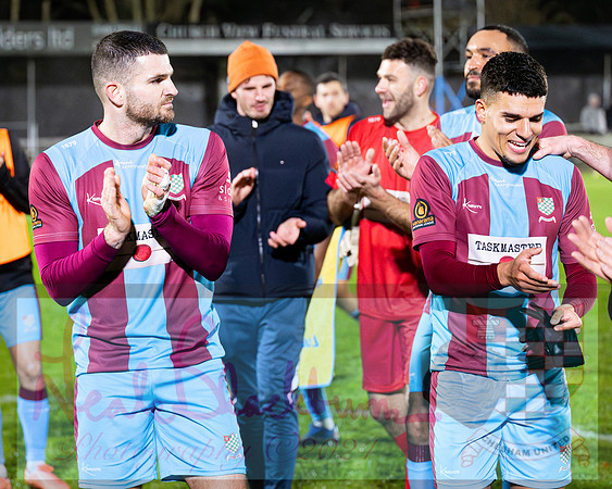 Chesham 2 Hampton and Richmond Borough 1 (385 of 401)