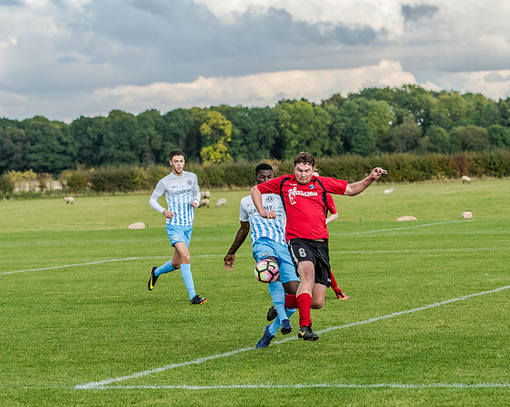 AFC Oaklands 2 v 1 Bengeo Trinity - Warm Up (42 of 297)