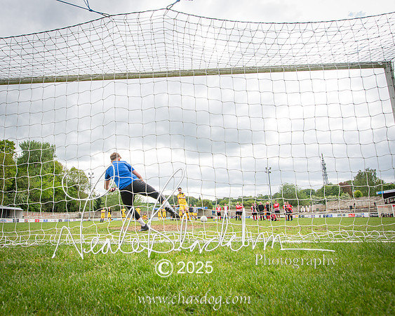 Penalty shoot out (41 of 50)