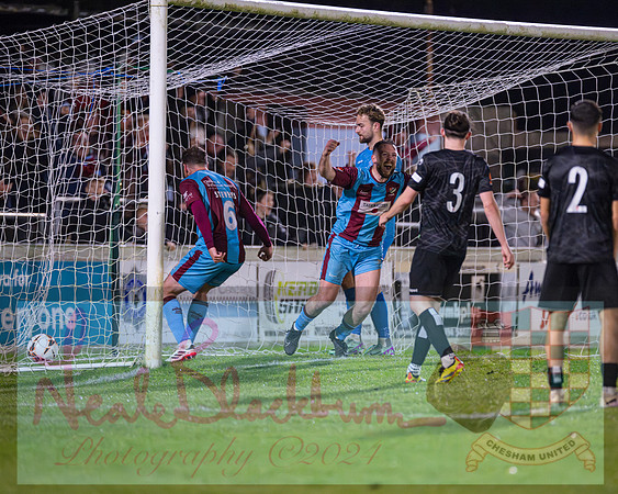 Chesham Utd 3 v 1 Chippenham Town (311 of 416)