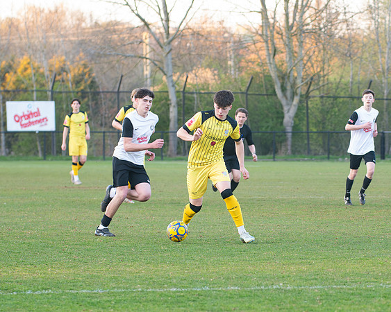 Game 1 - Kings Langley 0 v 3 Young Generals (62 of 259)-Enhanced-NR