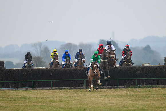 Race 8 - Oprn Maiden Div 2 (41 of 108)