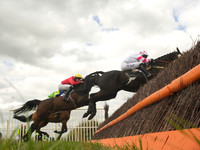 Kimblewick at Kimble Confined Hunts Race