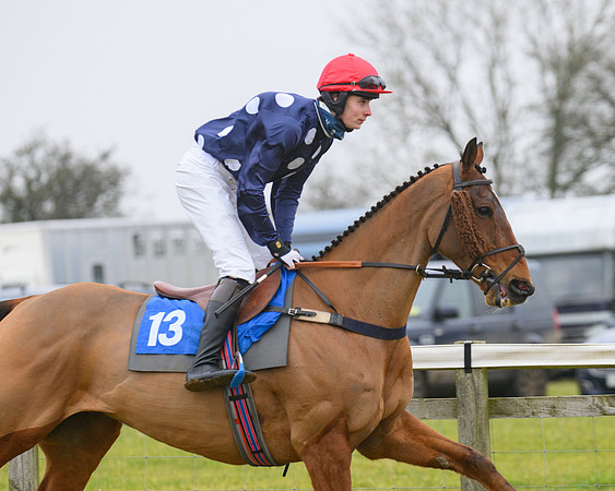 Race 3 - Novice Riders Race (32 of 180)