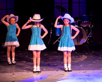 Maggie Monk - Act 2 - 11.Banjos (7 of 70)