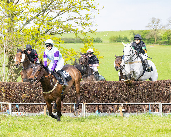 Race 5  - Novice riders (86 of 188)