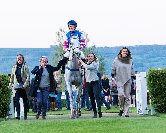Race 7 - Glos Hussars  (170 of 245)