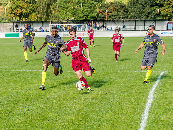 Chesham Utd 2 Staines Town 0 (18 of 79)