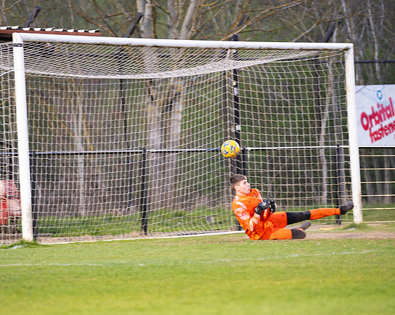 Game 1 - Kings Langley 0 v 3 Young Generals (209 of 259)-Enhanced-NR