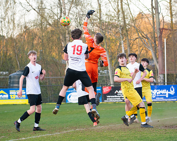 Game 1 - Kings Langley 0 v 3 Young Generals (46 of 259)-Enhanced-NR