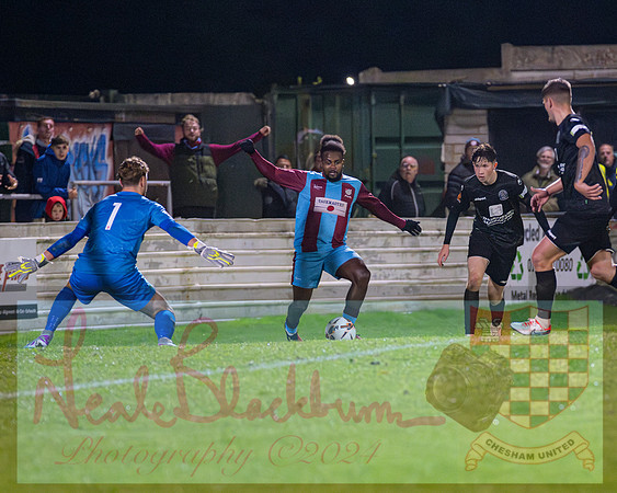Chesham Utd 3 v 1 Chippenham Town (370 of 416)