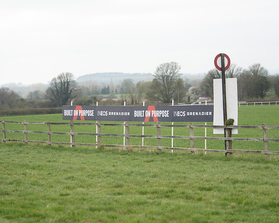 Race 5 - The Ineos Home Counties Grand National (6 of 133)