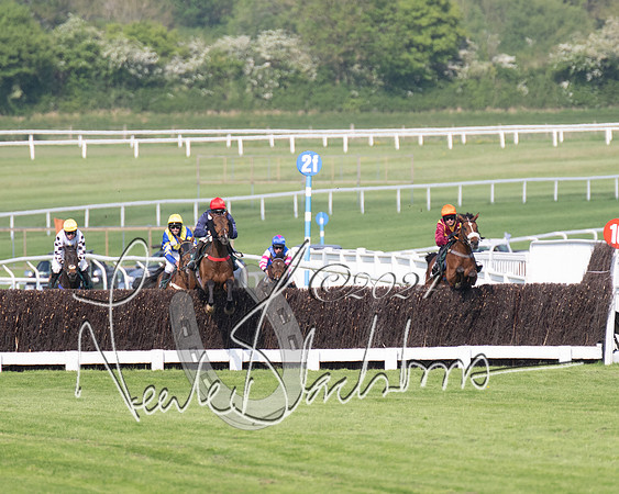 Race 1 - The Bottle Green Open Hunters steeplechase 2m62y (45 of 93)