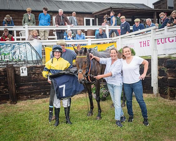 Race 5 - 3 Mile Maiden [NWFAA] (82 of 95)