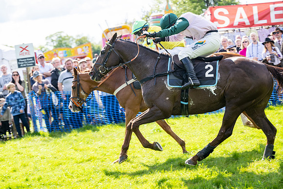 Race 4 -  2M4F Conditions  (83 of 102)