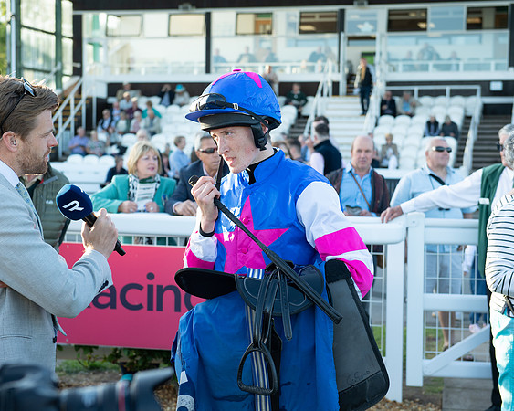 Race 5 - White Swan Hotel Handicap (71 of 80)