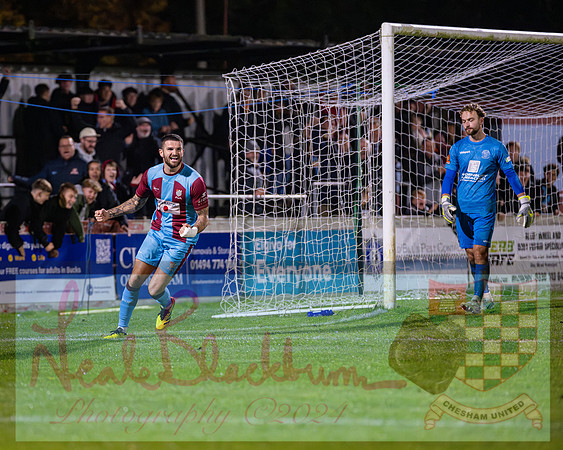 Chesham Utd 3 v 1 Chippenham Town (286 of 416)