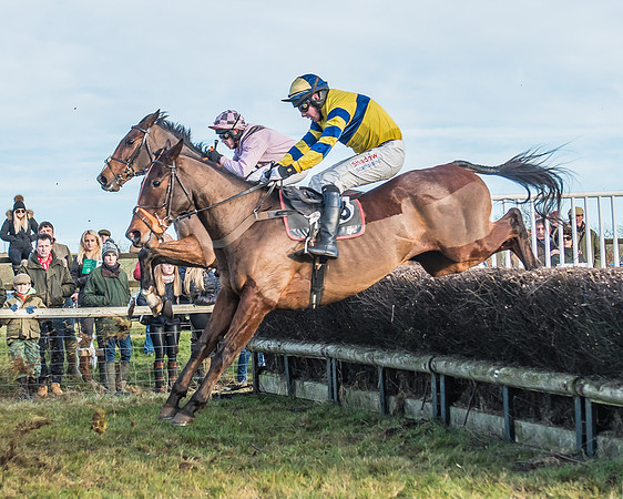 Race 5 - Red Mills Intermediate Race-54