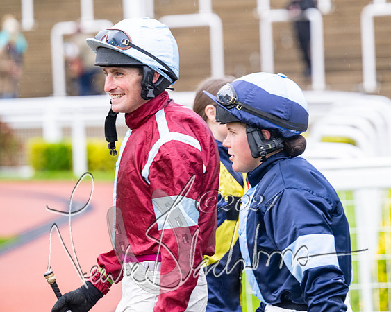 Race 5 - Mares Open  (11 of 129)