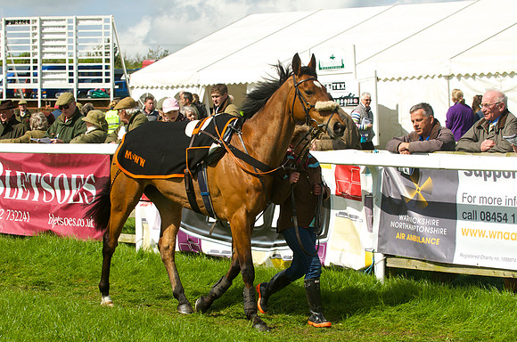 Race 3 - Aga Ladies Open 6