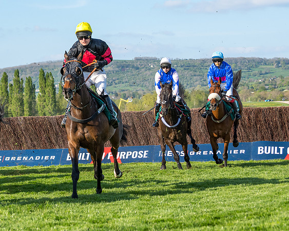 Race 3 - KTDA Hunters' Steeple Chase  (115 of 226)