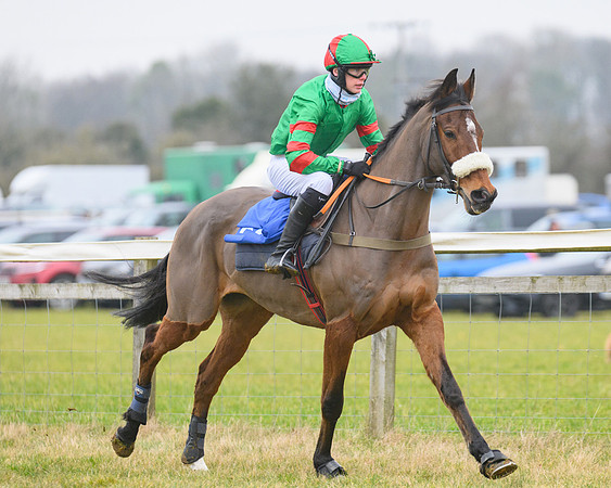 Race 3 - Novice Riders Race (17 of 180)