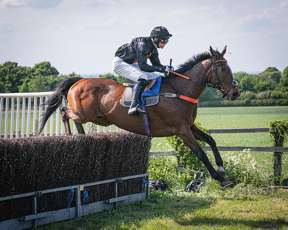 Race 4 Empire De Maulde - Seb Mead winners of The Perry’s of Aylesbury Jaecoo Men’s Open Race (128 of 190)