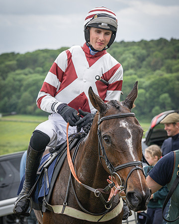Race 6 - 2M4F Maiden (59 of 85)