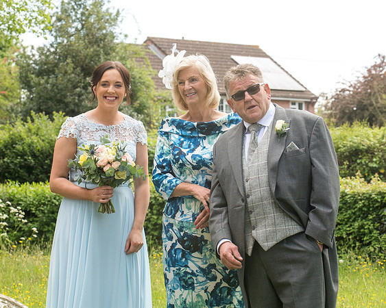 Louise and Tony Supporting cast  (21 of 245)