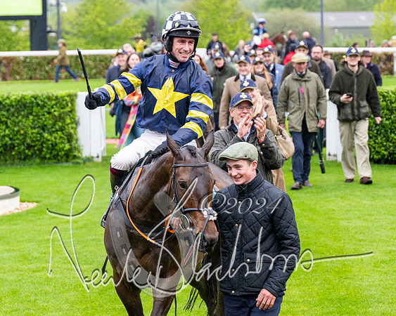 Race 5 - Mares Open  (92 of 129)