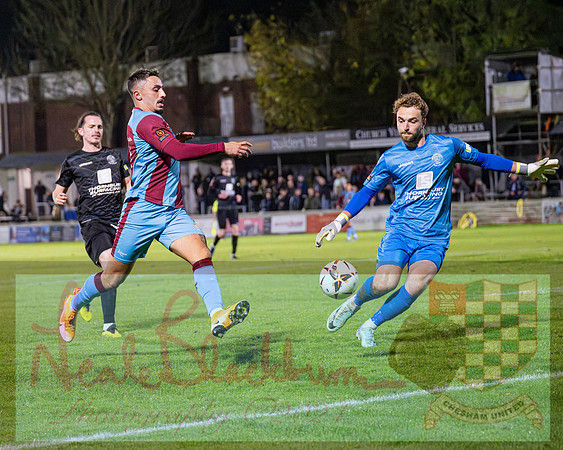 Chesham Utd 3 v 1 Chippenham Town (143 of 416)