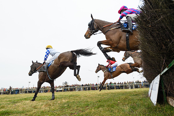 Race 3 - Novice Riders Race (72 of 180)