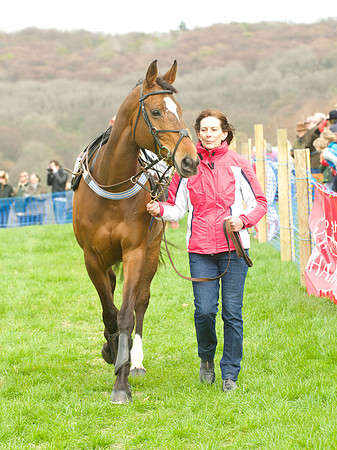 Kimblewick Point to Point at Kingston Blount Racecourse on Saturday 12th April 2014