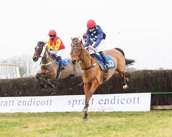 Race 3 - Novice Riders Race (56 of 180)