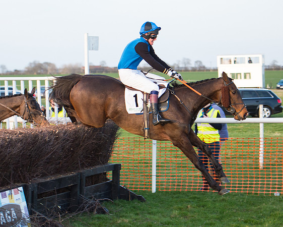 Race 8 - Restricted Race (34 of 40)-2.jpg