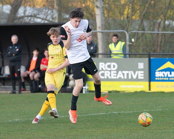 Game 1 - Kings Langley 0 v 3 Young Generals (24 of 259)-Enhanced-NR