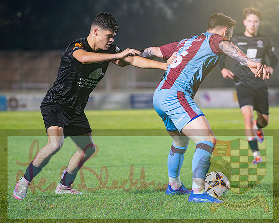 Chesham Utd 3 v 1 Chippenham Town (362 of 416)