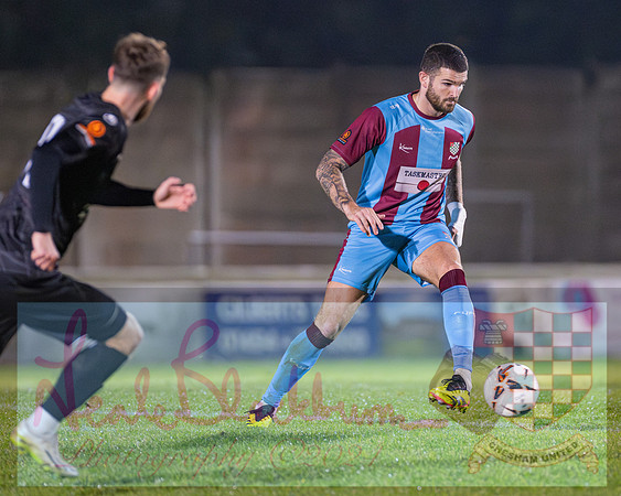 Chesham Utd 3 v 1 Chippenham Town (359 of 416)
