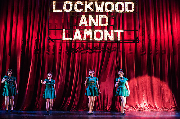 Singing in th Rain -  Thursday - Act 1  (5 of 360)