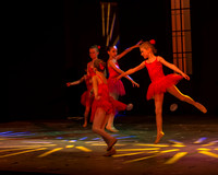 Maggie Monk - Act 1 - 10.Feather Theme (8 of 56)