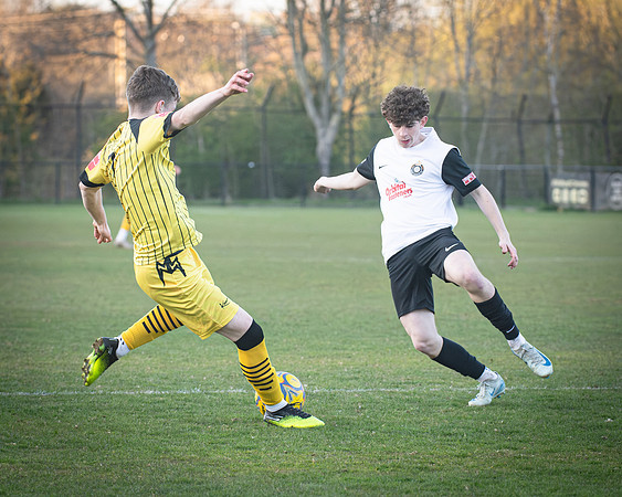 Game 1 - Kings Langley 0 v 3 Young Generals (13 of 259)-Enhanced-NR